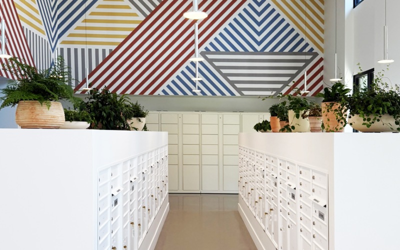 Mailroom & Lounge