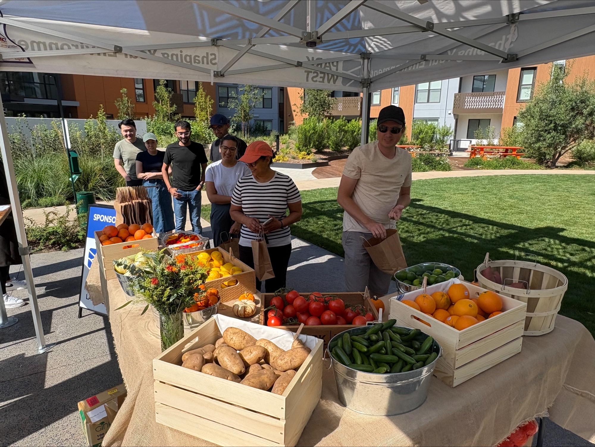 Farmers Market Image 2